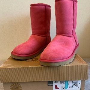 Women’s Classic ll UGG Boots